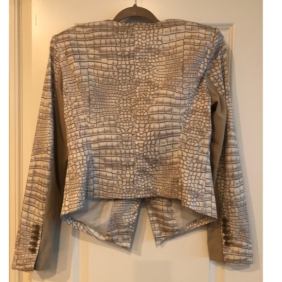 BCBGMAXAZRIA Jordyn Blazer - Picture 2 of 4